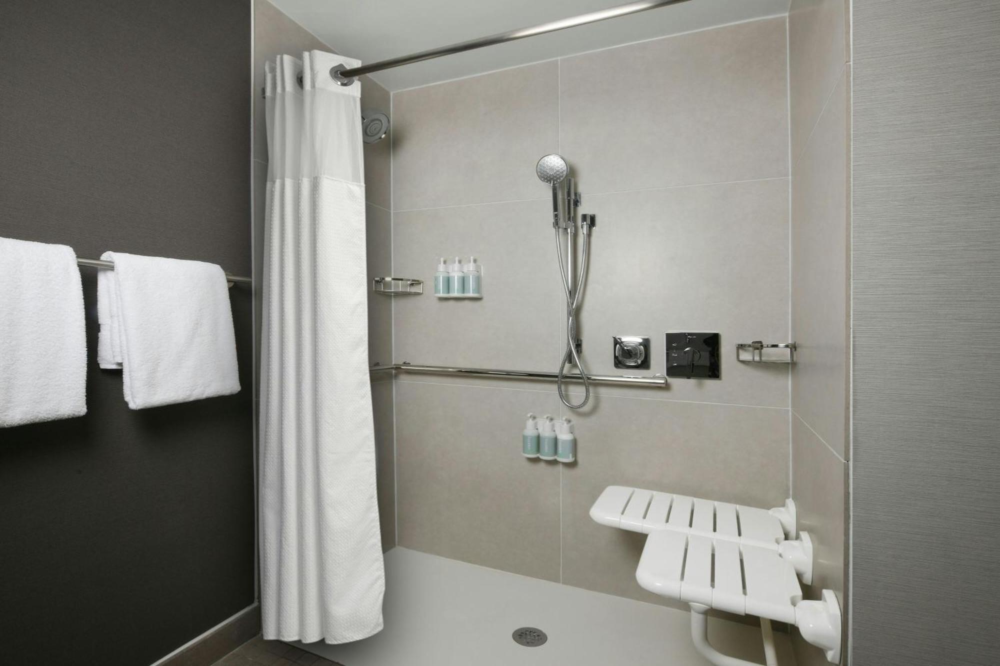 Courtyard By Marriott San Francisco Airport Hotel San Bruno Kültér fotó